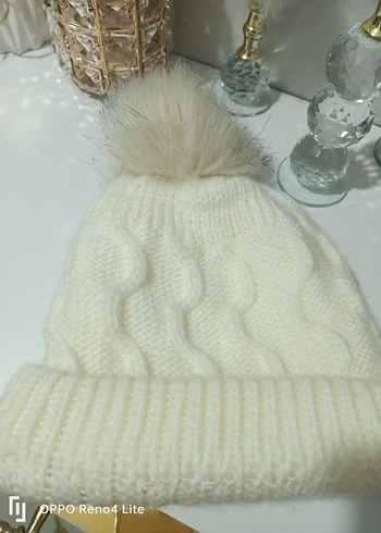 YUMOŞ PONPONLU ÖRGÜ BERE - Görsel 4