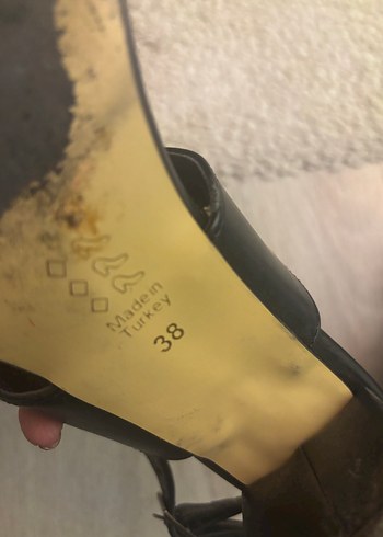 Siyah Deri Tokalı Kadın Topuklu Sandalet - Görsel 2