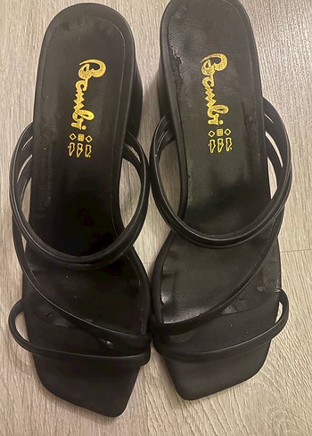 Siyah Topuklu Kadın Terlik - Görsel 3