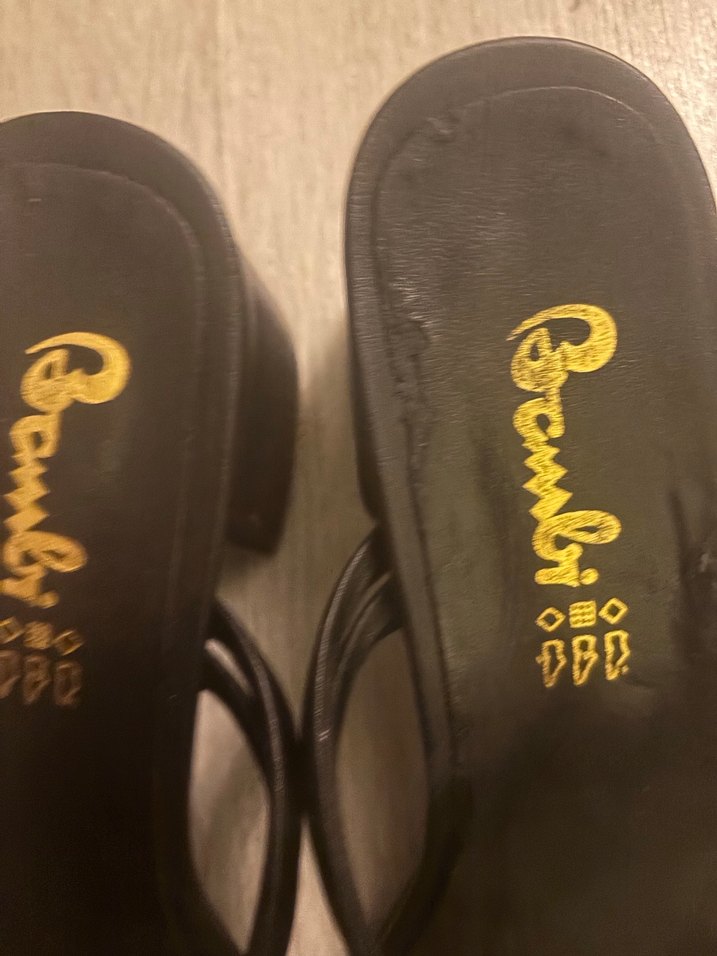 Siyah Topuklu Kadın Terlik - Görsel 2