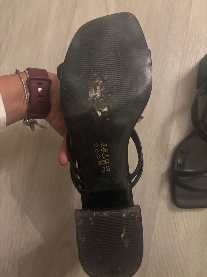 Siyah Topuklu Kadın Terlik - Görsel 4