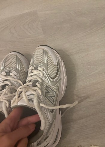 New balance 38 numara yarım numara dardır - Görsel 11