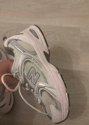 New balance 38 numara yarım numara dardır - Görsel 8