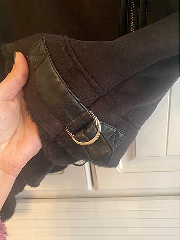 s Beden Stradivarius orjinal biker kürklü mont 36 beden siyah.