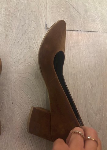 Kahverengi Süet Stiletto Topuklu Kadın Ayakkabı - Görsel 6