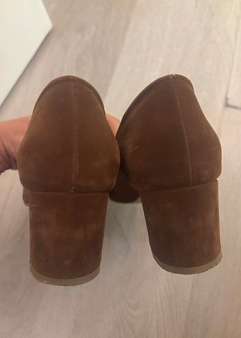 Kahverengi Süet Stiletto Topuklu Kadın Ayakkabı - Görsel 2