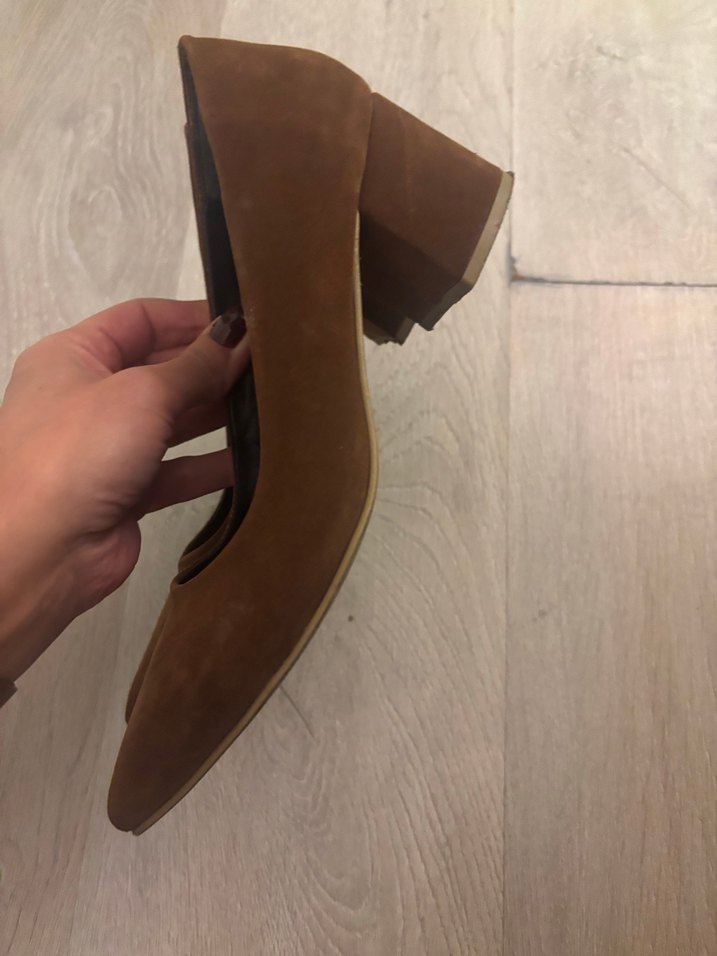 Kahverengi Süet Stiletto Topuklu Kadın Ayakkabı - Görsel 3