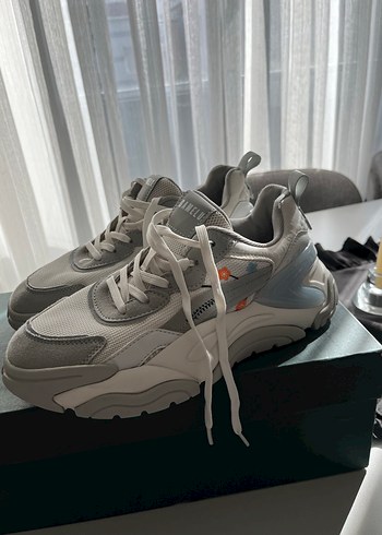 Gri Baskılı Bağcıklı Kadın Spor Ayakkabı - Görsel 2