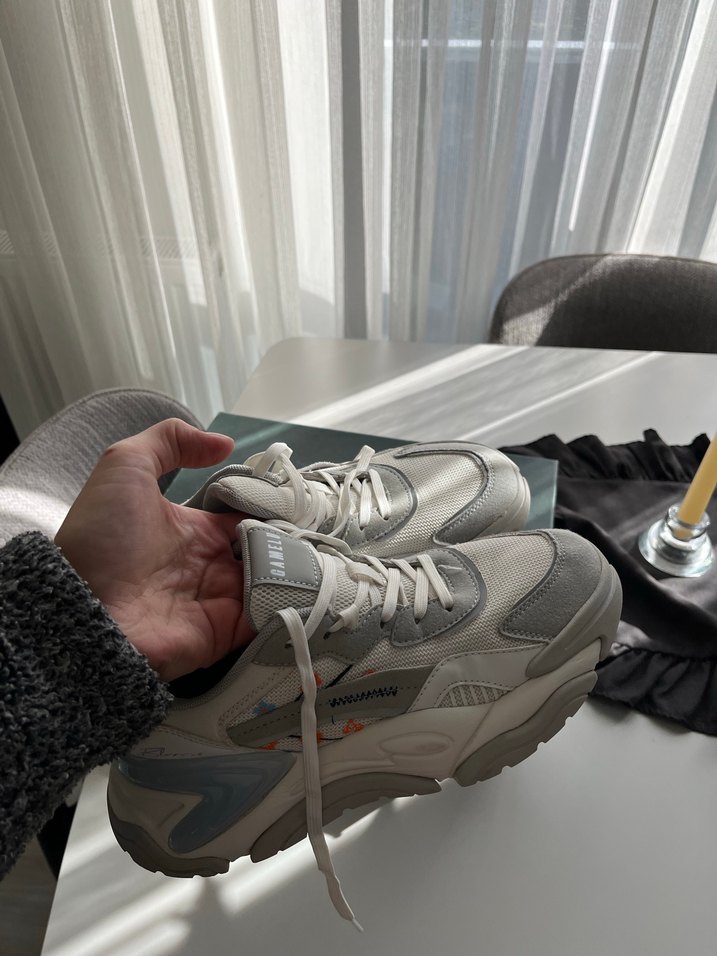 Gri Baskılı Bağcıklı Kadın Spor Ayakkabı - Görsel 4