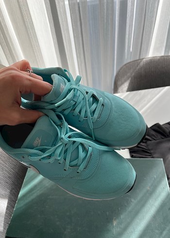 Nıke spor ayakkabı - Görsel 5