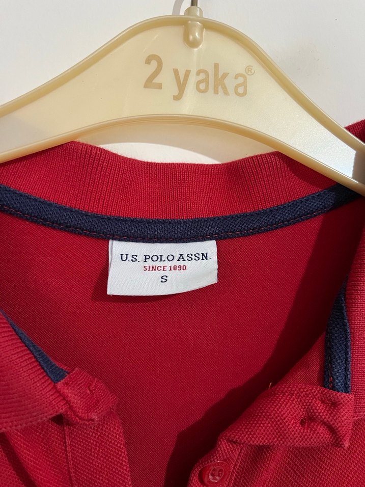 Kırmızı Polo Yaka Kısa Kollu Kadın Tişört - Görsel 2