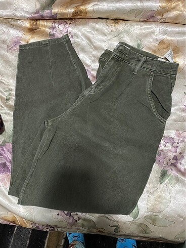 36 Beden haki havuç model pantolon