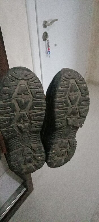 29 Beden Erkek çocuk bot