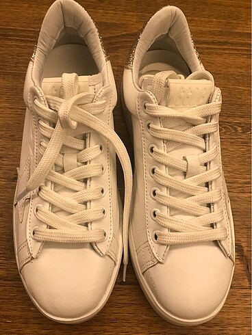 38 Beden Golden goose