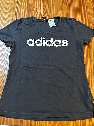 Adidas Orijinal Adidas Tshirt