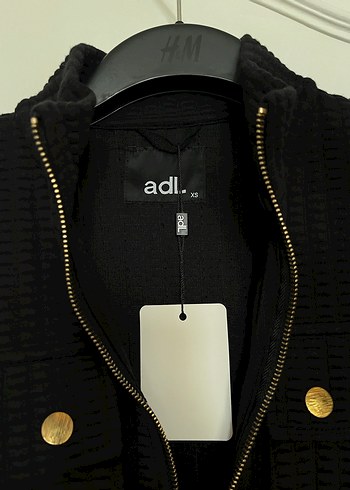 Siyah Kısa Kadın Ceket - Görsel 5