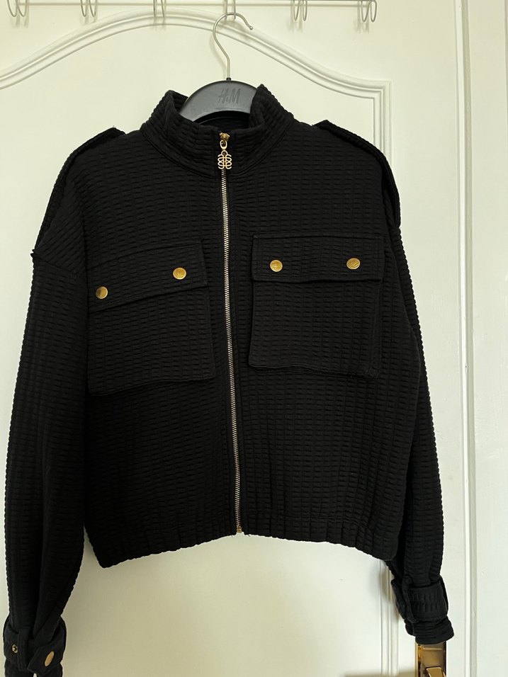 Siyah Kısa Kadın Ceket - Görsel 4