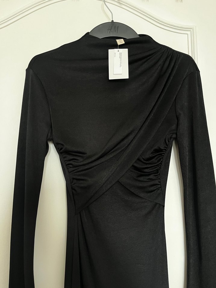 Uzun Kollu Siyah Drapeli Kalem Elbise - Görsel 4