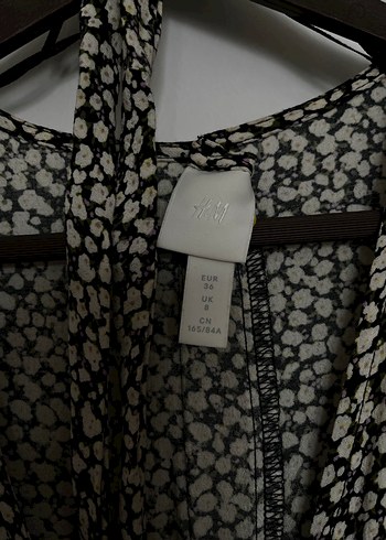 V Yaka Uzun Kollu Elbise - Görsel 3