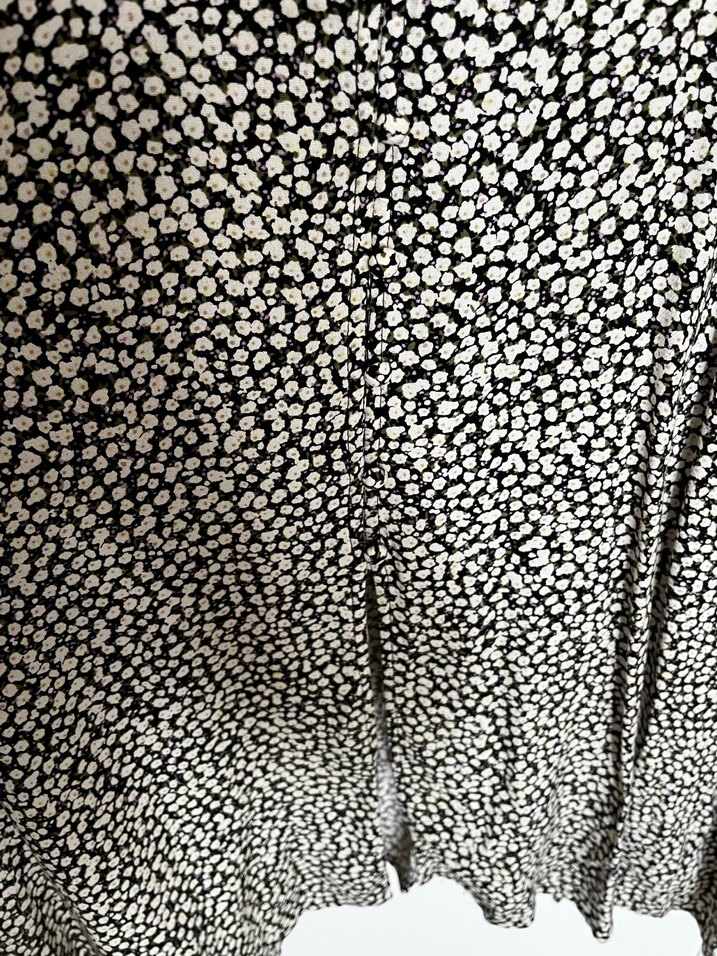 V Yaka Uzun Kollu Elbise - Görsel 4