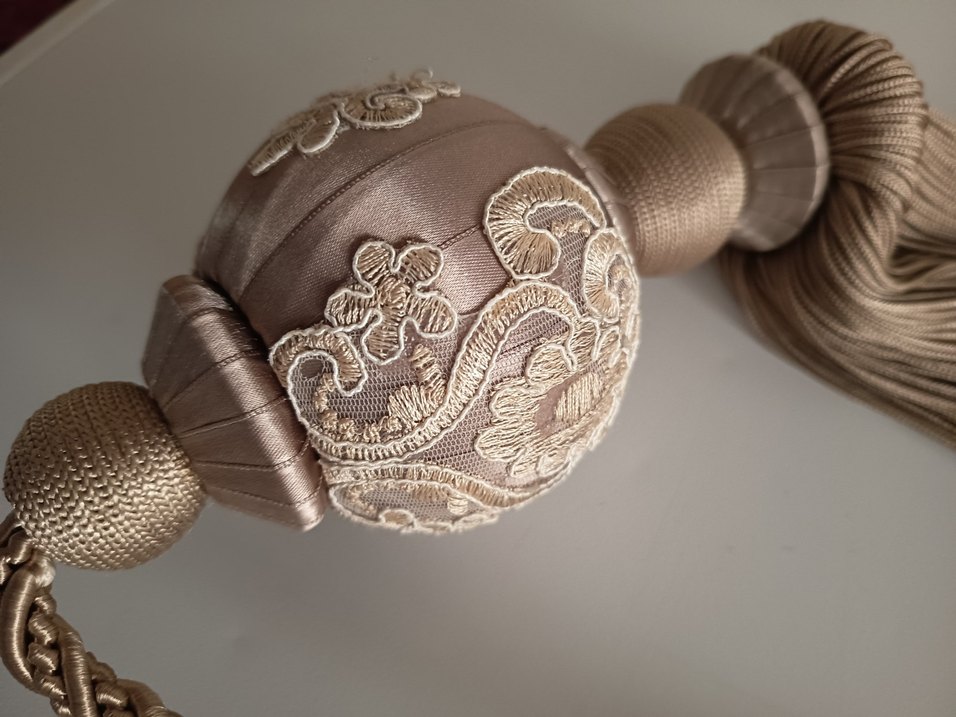 Nakışlı Bej Perde püskülü - Görsel 2