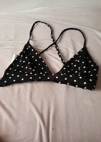 Puantiyeli Siyah Dolgusux Üçgen Bikini Üstü - Görsel 4