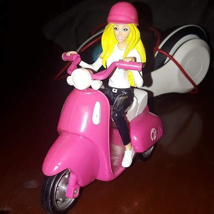 barbie bebek