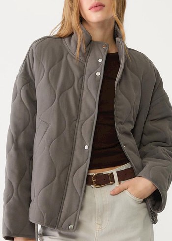 Stradivarius Stradivarius kapitone mont ceket