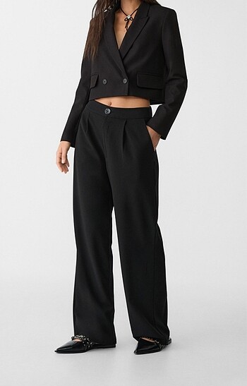 34 Beden Stradivarius siyah klasik straight fit pantolon