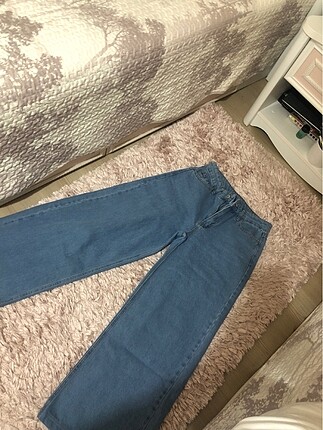 Wide leg jeans