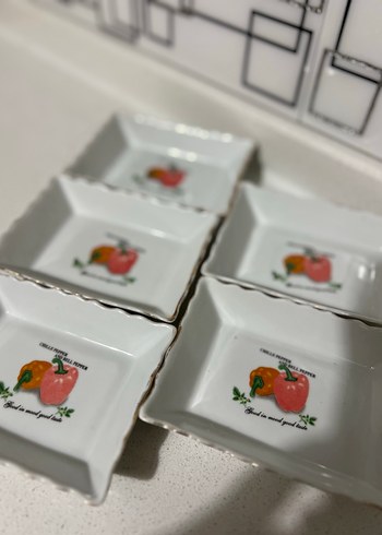 Desenli Beyaz Porselen Tabak Seti - Görsel 3