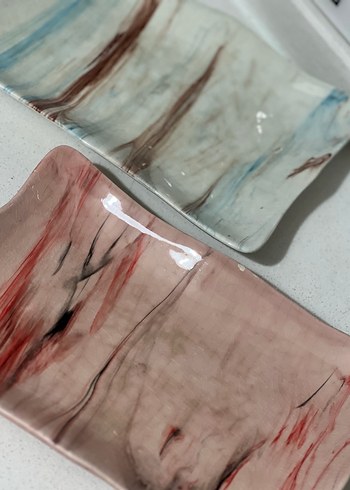 Pastel Renkli Mermer Desenli Servis Tabağı - Görsel 2