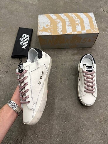 38 Beden beyaz Renk golden goose