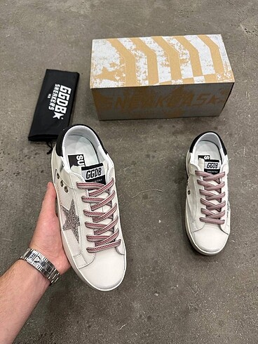 38 Beden golden goose