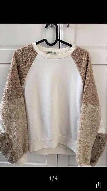 Stradivarius sweatshirt