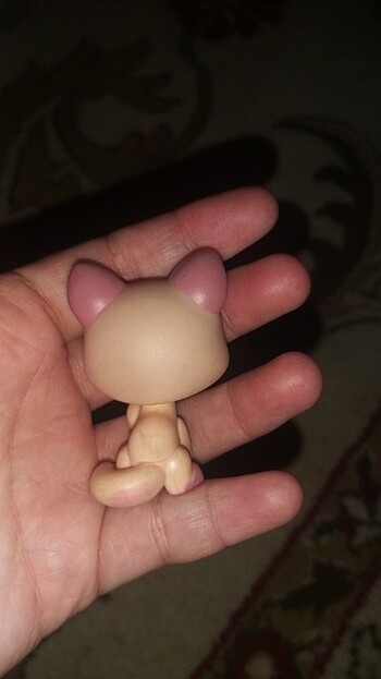  Miniş