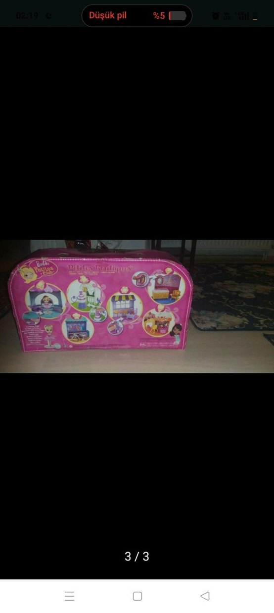 Barbie Petites Club Oyun Seti - 6 Butik - Görsel 2