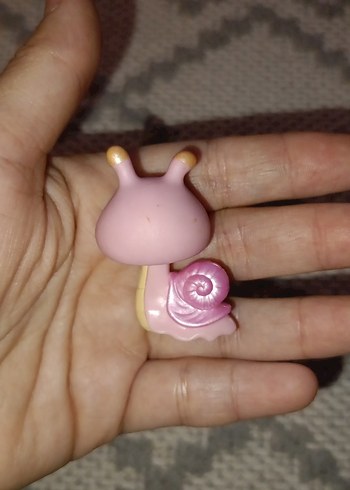 Pastel Pembe Salyangoz Figürü