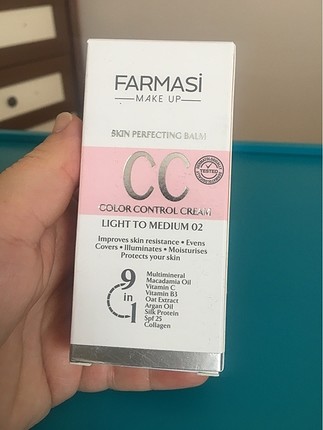 Farmasi CC Krem