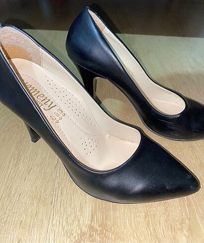 38 Beden siyah Renk Siyah stiletto