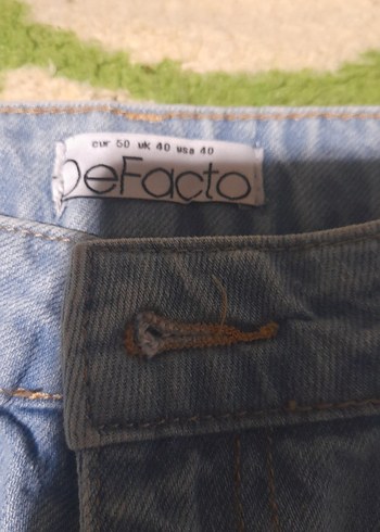 Düğmeli Salaş Mini Kot Şort - Görsel 2