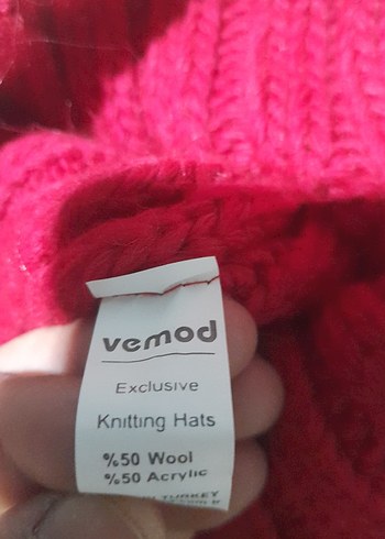 Kırmızı Kadın Örgü Bere - Görsel 2