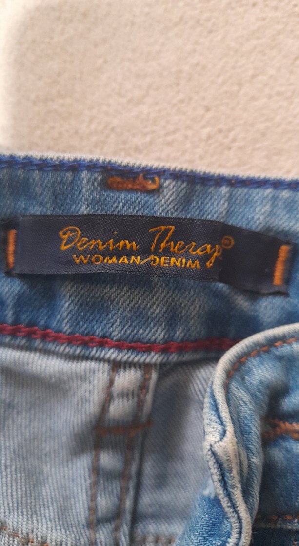 Tokalı Mavi Mini Kot Şort - Görsel 2