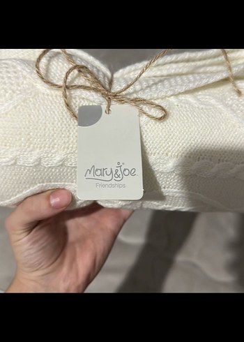 Beyaz Örgü Çocuk Battaniyesi - Görsel 2