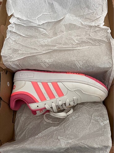 Adidas hoops