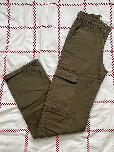 xs Beden haki Renk Stradivarius Straight Fit Kargo Pantolon