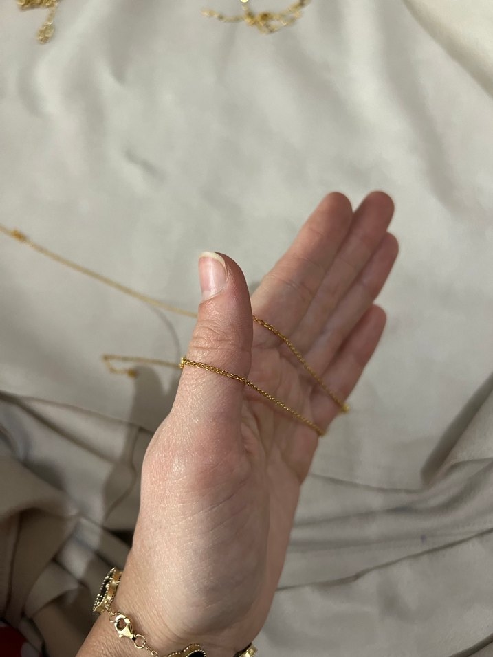 Zincir Detaylı Altın Rengi Midi Kolye - Görsel 2