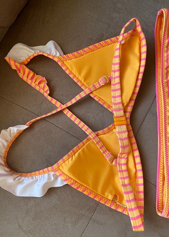 Turuncu Çizgili Kız Bikini Takımı - Görsel 3