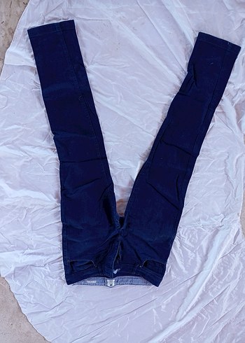 32 Beden Kadın Lacivert Dar Kesim Midi Kot Pantolon