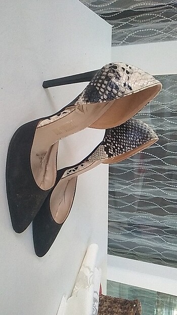 Siyat beyaz desenli stiletto